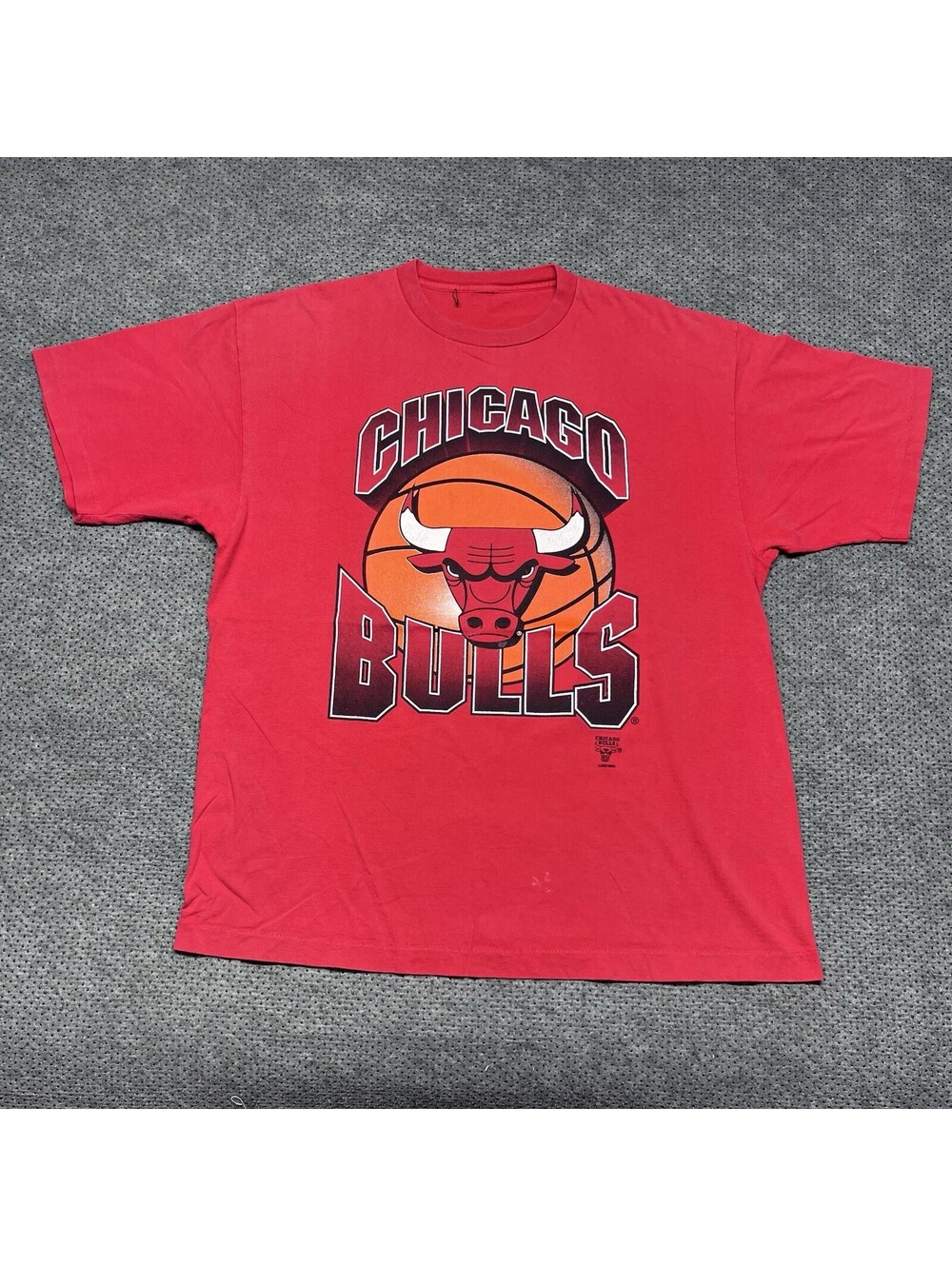 Vintage 1990S Chicago Bulls T-Shirt XL Basketball Rare Men’s Red NBA Logo
